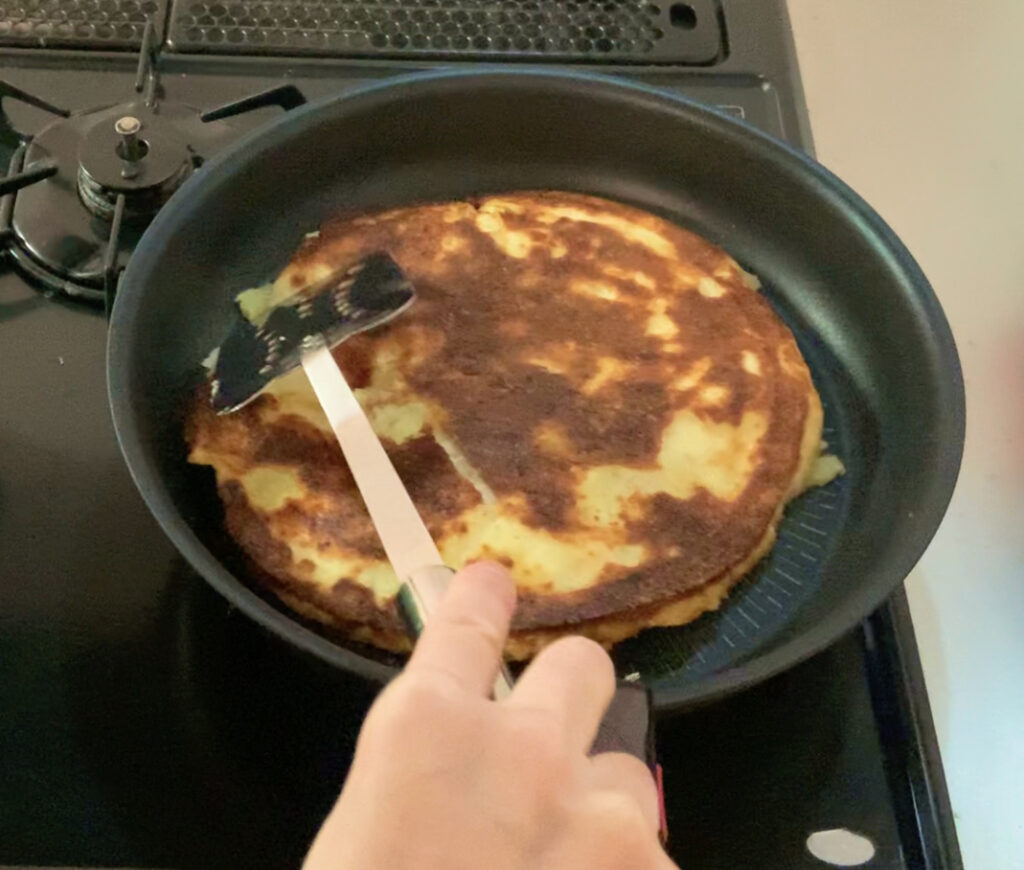 フリコを焼いている様子